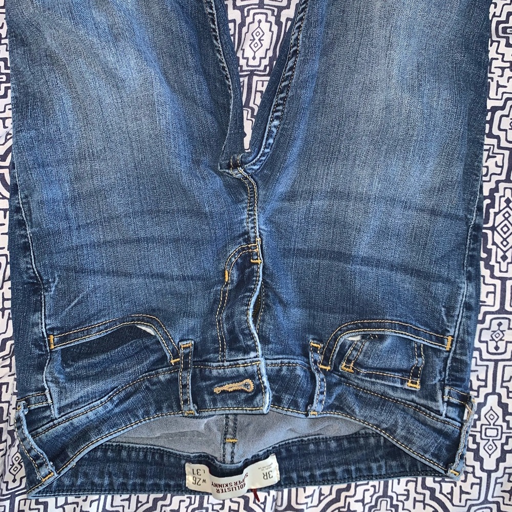 Hollister girl jeans